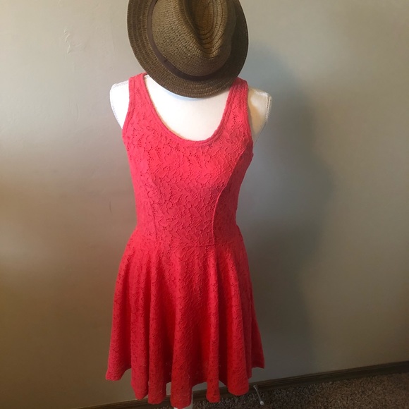 Express Dresses & Skirts - Express coral lace dress